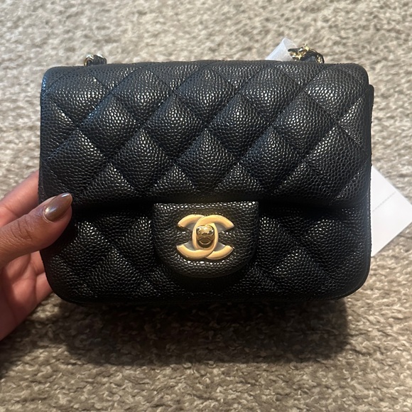 Chanel Black Flap Bag - Picture 1 of 8